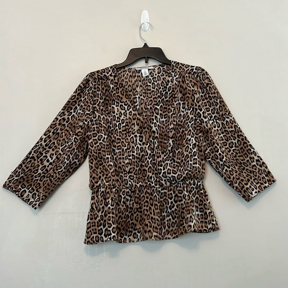 White House Black Market‎ Leopard Animal Print Faux Wrap Peplum Blouse Size 10